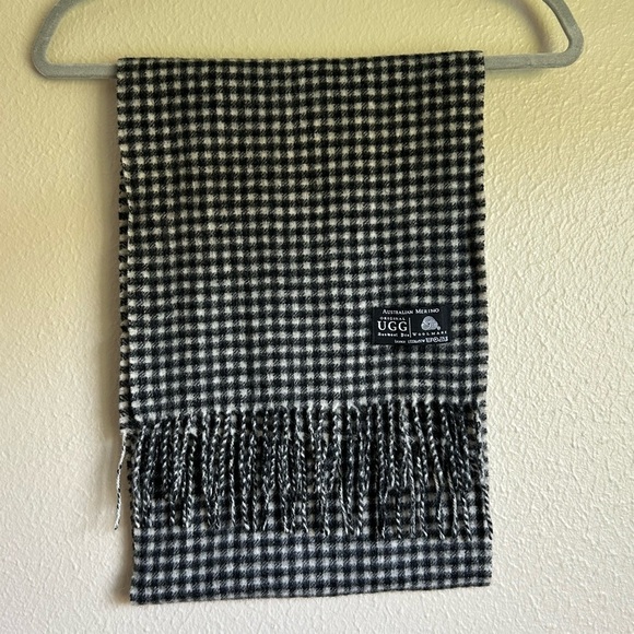 Original UGG Australian merino plaid scarf - Picture 1 of 4